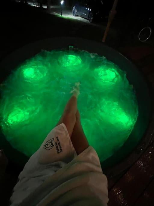 Polana Slowikowa 5 Star- Domek W Gorach Z Jacuzzi, Sauna,Basen,Ogrod Z Lasem, Kominek I Narty Stroza  Dış mekan fotoğraf