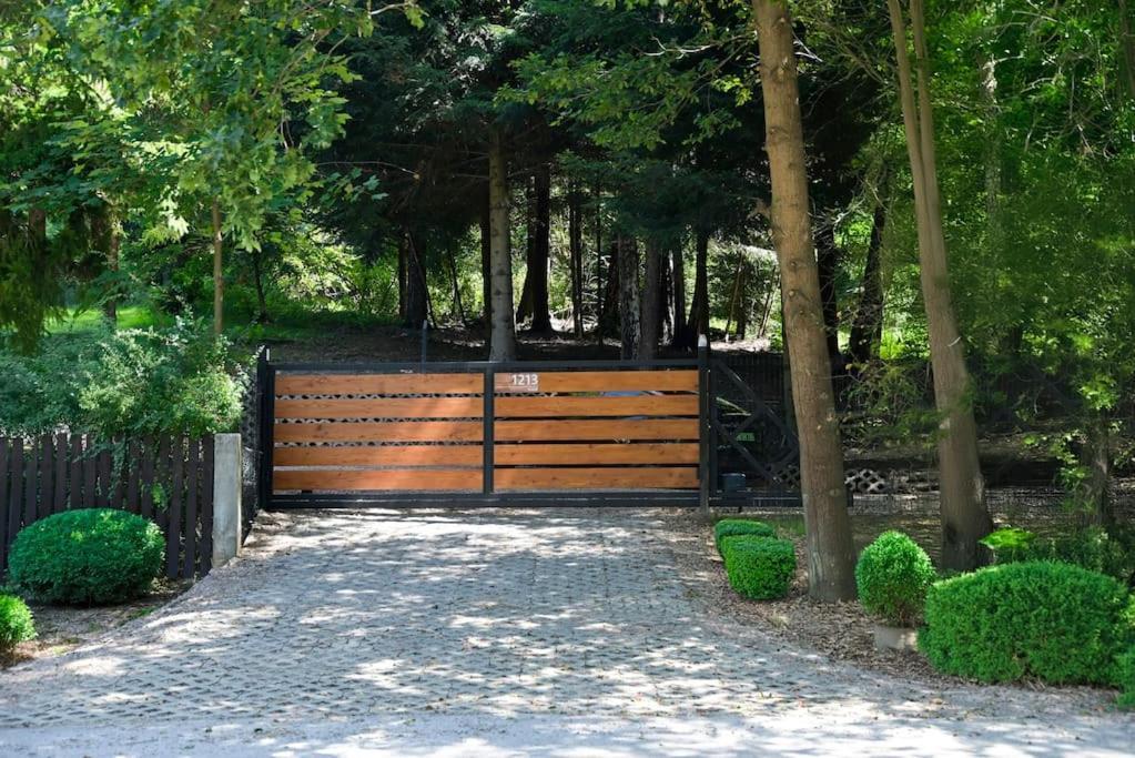 Polana Slowikowa 5 Star- Domek W Gorach Z Jacuzzi, Sauna,Basen,Ogrod Z Lasem, Kominek I Narty Stroza  Dış mekan fotoğraf